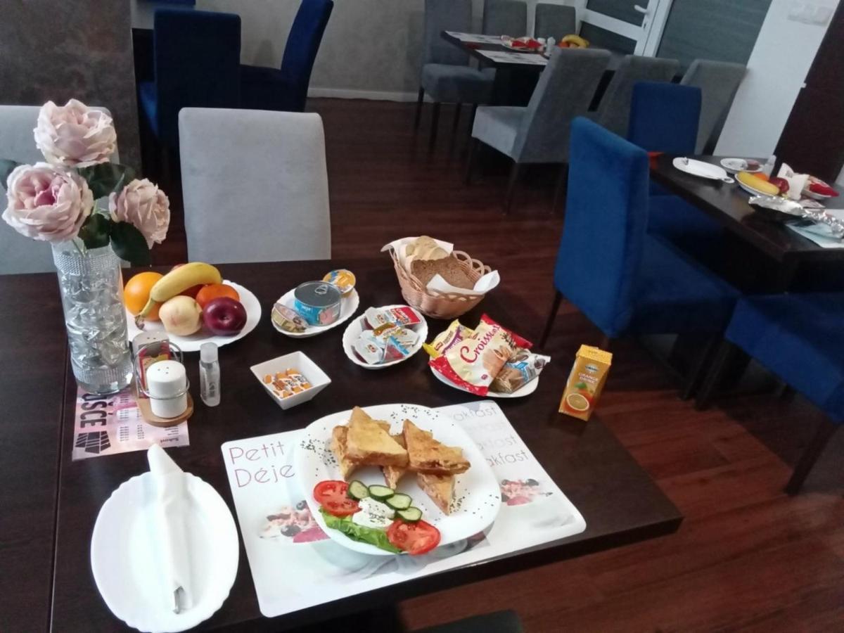 Hotel Usce Šabac Zewnętrze zdjęcie