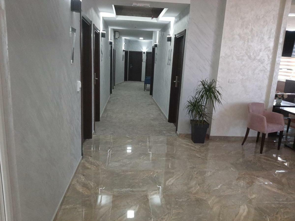 Hotel Usce Šabac Zewnętrze zdjęcie