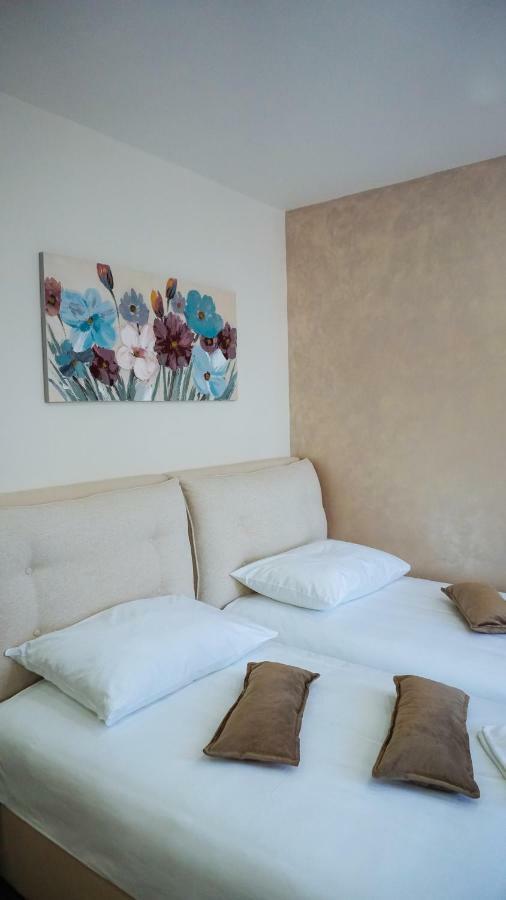 Hotel Usce Šabac Zewnętrze zdjęcie