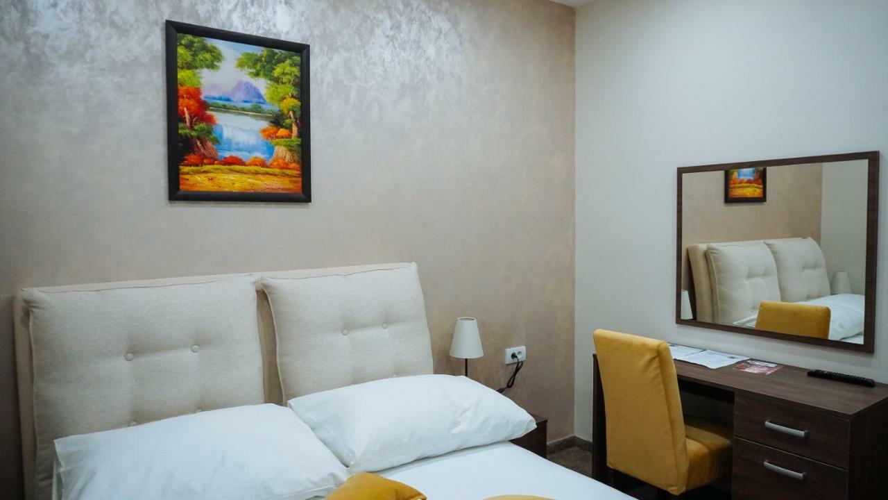 Hotel Usce Šabac Zewnętrze zdjęcie