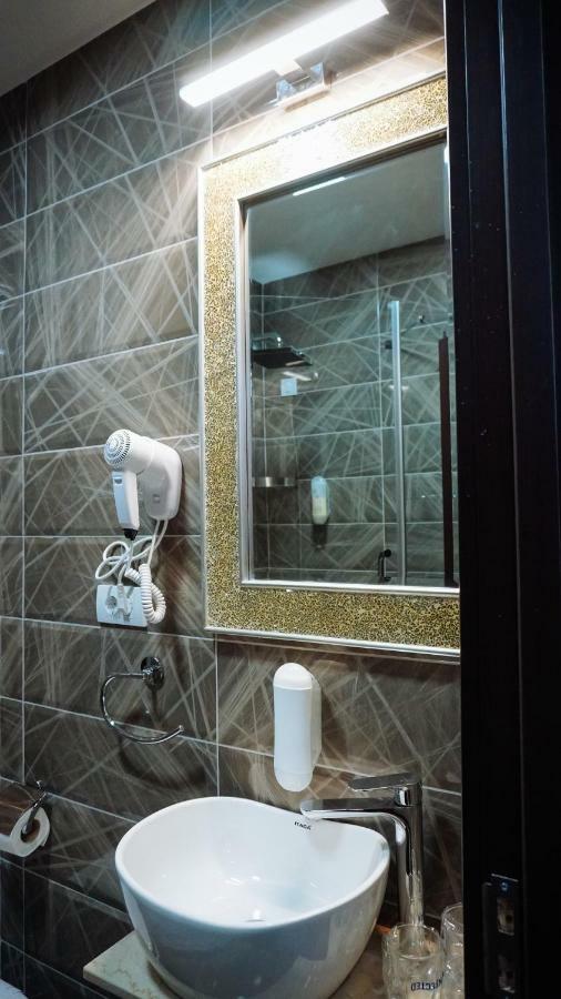 Hotel Usce Šabac Zewnętrze zdjęcie
